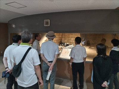 将軍山古墳展示館
